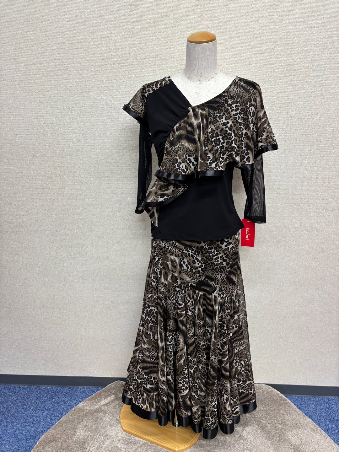 bodarl 黒 フレアスカート 社交ダンス用 bodarl 黒 フレアスカート 社交ダンス用